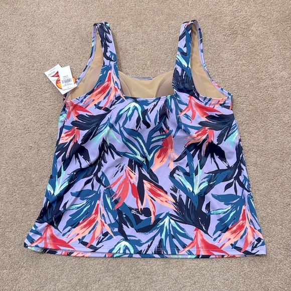 NWT L.L. Bean BeanSport Scoopneck Purple Floral Wireless Tankini Top Size 16 - Picture 4 of 8
